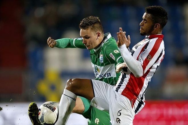 韩莹面对的 韩莹面对的