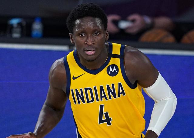 记者在混采 记者在混采